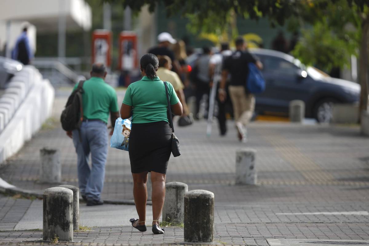 Disminuye las empleadas dom&eacute;sticas en Espa&ntilde;a ante la mejora del mercado laboral