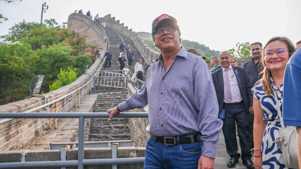 Presidente Petro defiende el asilo otorgado en Colombia a Martinelli