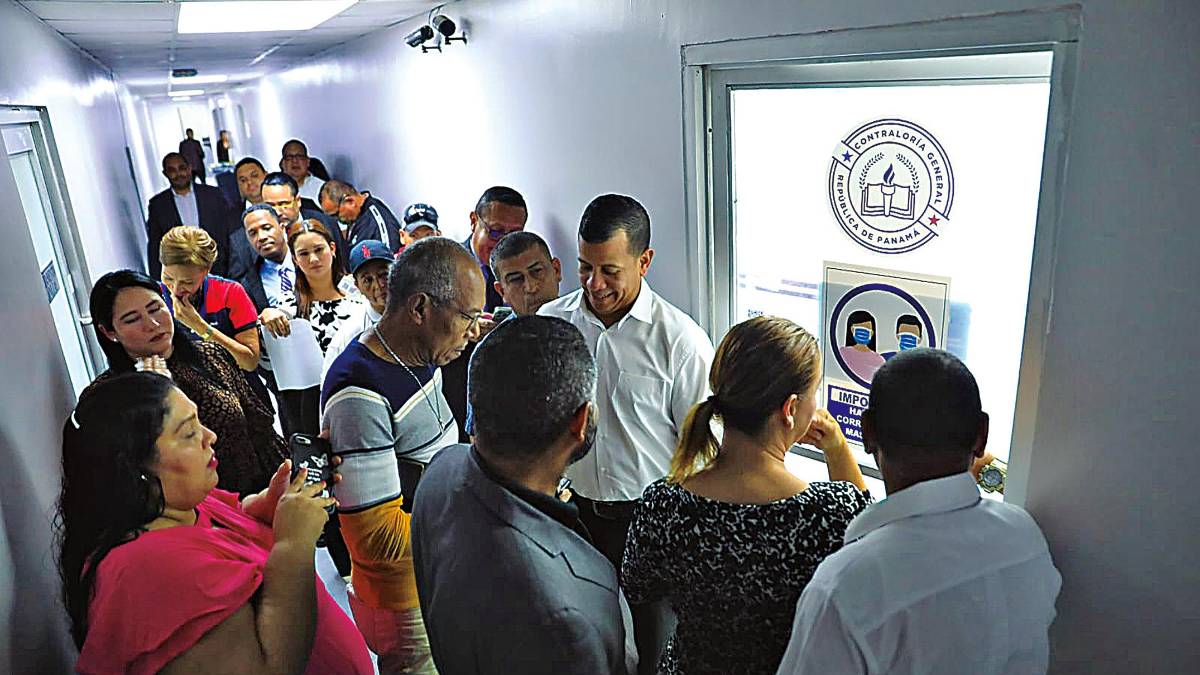 Segundo pago con cheques en la Asamblea; denuncian irregularidades