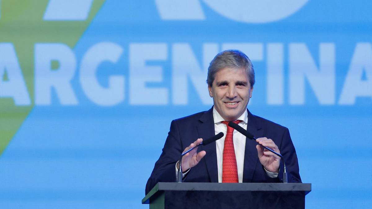 Argentina revela que el pr&eacute;stamo que negocia con el FMI asciende a $20.000 millones