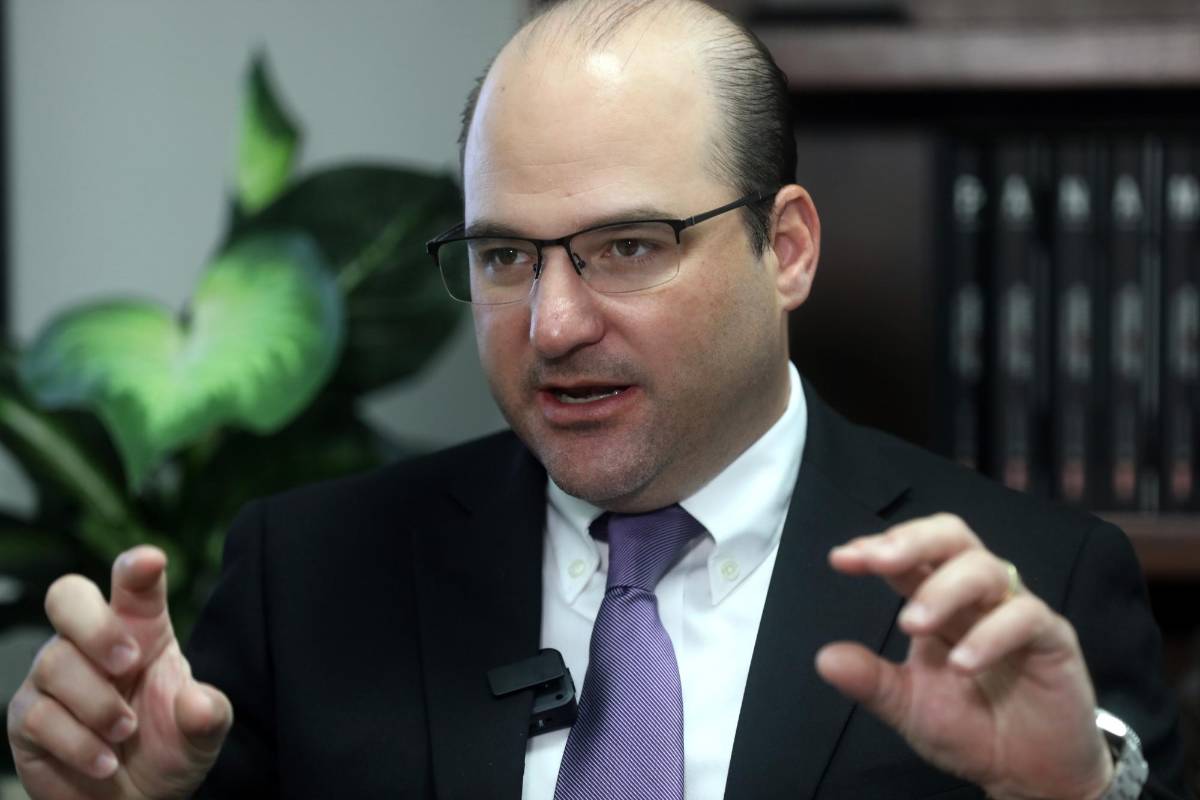 Adolfo F&aacute;brega: &lsquo;Proyecto Copernicus sigue en evaluaci&oacute;n&rsquo;