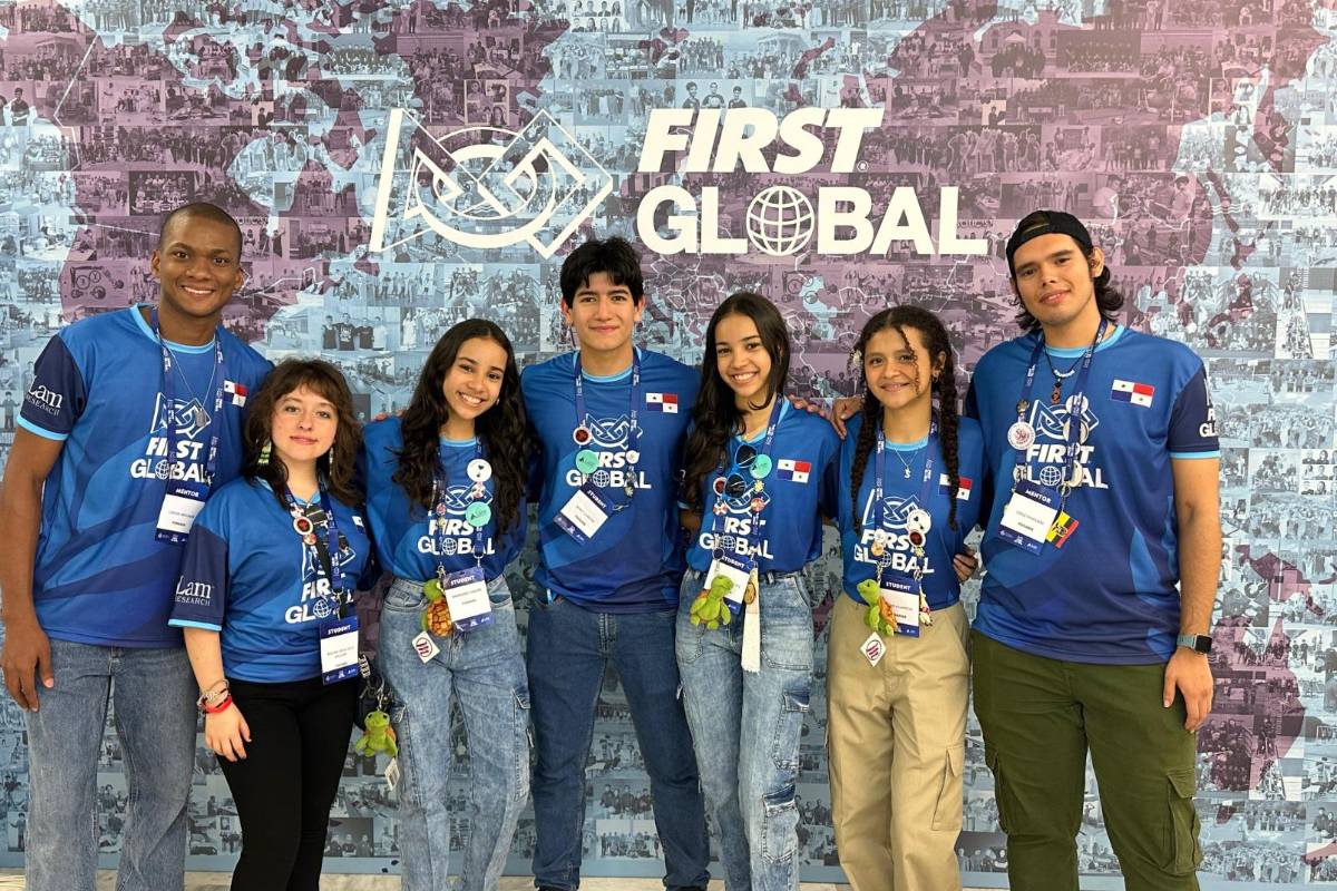 Panam&aacute; alcanza el Play Off en competencia de rob&oacute;tica en Grecia
