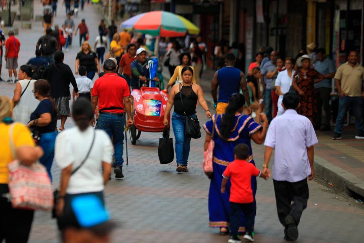 La econom&iacute;a de Panam&aacute; genera 163.950 contratos laborales nuevos hasta julio, un leve aumento de 1,2%