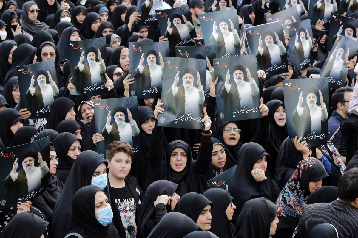 Ir&aacute;n celebrar&aacute; elecciones presidenciales el 28 de junio tras la muerte de Rais&iacute;