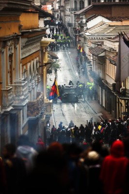 Crisis pol&iacute;tica en Ecuador