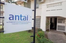 La entidad sancionó a 11 servidores públicos, según recientes expedientes administrativos.