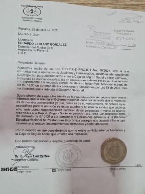 Carta de respuesta que dio el director de la CSS, Enrique Lau Cortez, al defensor del Pueblo, Eduardo Leblanc