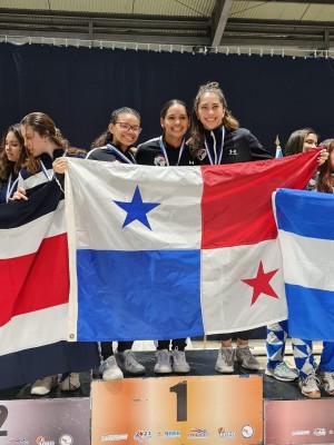 En el Campeonato Centroamericano de Esgrima Mayor, Panamá logró conquistar tres medallas de oro.