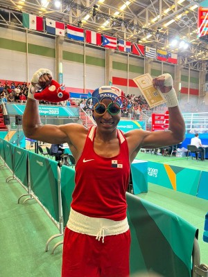 Atheyna Bylon, en boxeo, obtuvo medalla de plata, la tercera para Panamá,