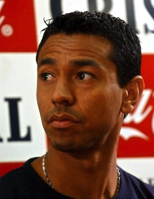 En la imagen un registro del exjugador y actual seleccionador del equipo nacional de fútbol Sub'23 de Perú, Nolberto Solano.