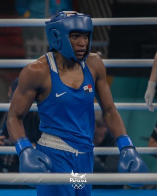Atheyna Bylon durante la final de boxeo en los Juegos Panamericanos 2023.