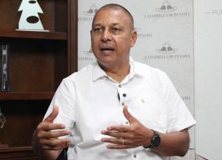 Carlos De Icaza, subcomisionado retirado de la Policía Nacional, advierte sobre los posibles riesgos de la Policía Municipal y cuestiona su alcance.