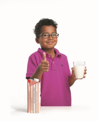 La leche ayuda a proteger el sistema inmune de los niños y adultos.