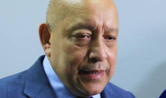 Luego de salir de la comisión La Estrella de Panamá lo consultó sobre esa afirmación y dijo que esa visita se comentaba en los corrillos políticos.