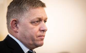 Foto de archivo (25/10/2023) del primer ministro eslovaco, Robert Fico, en Bratislava.