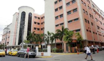 Córdoba destacó que todo niño o niña nace con derechos, siendo el primero el derecho a la vida.