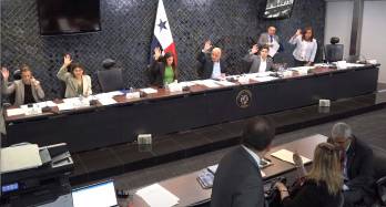 Proyecto sobre sentencias absolutorias será corregido y presentado otra vez.