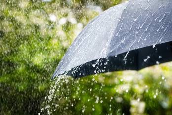 En horas de la noche persistirán las lluvias y aguaceros de variada intensidad, con mayor incidencia en Darién, Panamá Este, Colón, Veraguas, las tierras altas de Chiriquí, Bocas del Toro y la comarca Ngäbe Buglé.