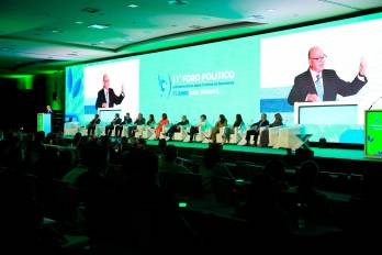 Acto de inauguración del 11 Foro Político Latinoamericano sobre Turismo de Reuniones.