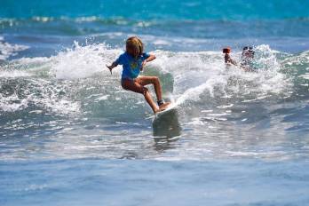 Prodigio del surf competirá en Panamá