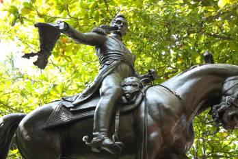 La conversación que nunca tuve con Bolívar