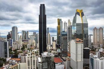 Vista panorámica de la Ciudad de Panamá, país que albergará por primera vez en América Latina el foro global de bioeconomía e innovación (Global Bioeconomy Summit) en 2028.