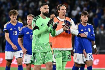 Jugadores de la selección de Italia tras perder ante Bélgica.