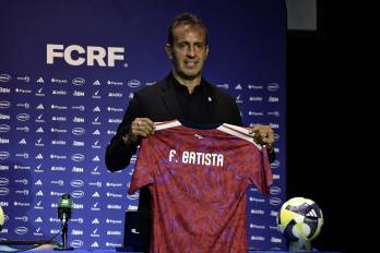 El técnico argentino Julio Batista.