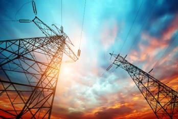 Se plantea la separación obligatoria de los productos de energía y capacidad en las contrataciones para clientes regulados.