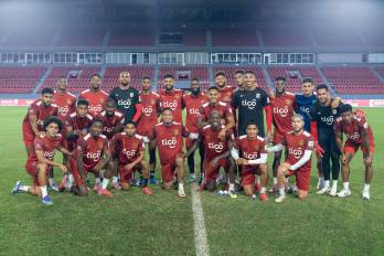 El grupo completo de la selección de Panamá previo a su viaje a Surinam para las eliminatorias de Concacaf.