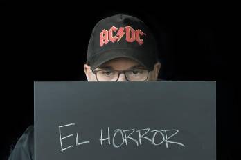 Antonio Ortuño participará de la mesa redonda ‘La risa cómplice de la literatura’, el 25 de mayo, a las 7:00 p.m., en el Teatro Nacional (entrada libre).
