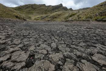 El patrón climático de El Niño ocurre típicamente cada dos a siete años y suele durar de nueve a doce meses.