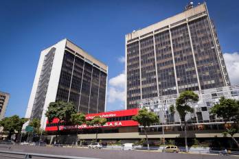 Fotografía de archivo de la sede de Petróleos de Venezuela S.A. (PDVSA), en Caracas, Venezuela.