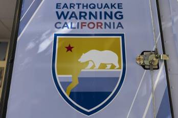 El epicentro del terremoto fue registrado a las 10:44 a.m. hora local (18:44 GMT) a una profundidad de 10 kilómetros.