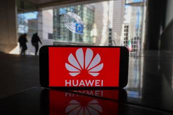 Foto de archivo del logo de la empresa Huawei.