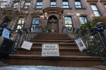 Fotografía de la casa donde se grabó la serie ´Sex and the City´, este martes, en Nueva York (EE.UU.).