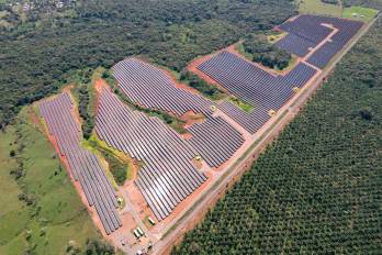 Transcurridos los 20 años del convenio, el parque solar será transferido sin costo a la UP.