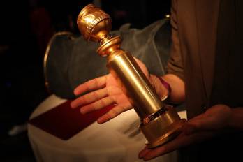 La entrega de los Globos de Oro será presentada por Nikki Glaser.