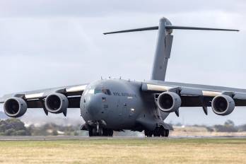 La unidad llegó a bordo de cinco aviones C-17 Globemaster III con el objetivo de brindar apoyo técnico