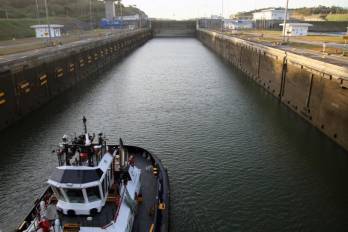 La reducción de las lluvias vuelve a poner bajo presión la disponibilidad de agua en Panamá, mientras el país enfrenta el reto de garantizar el consumo humano, la operación del Canal y la producción agropecuaria.