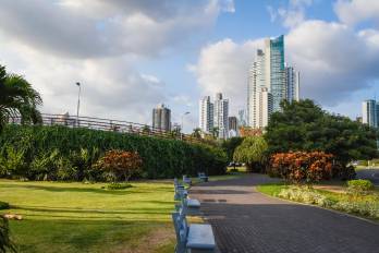 Tres consorcios compiten por mantenimiento de la Cinta Costera y Amador