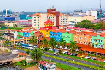 Vista de un punto de la ciudad de Colón, provincia de igual nombre.