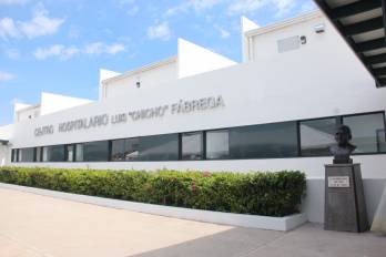El Minsa activó una comisión especial para atender los temas estructurales del hospital y ya ha reparado seis de los catorce elevadores que presentaban fallas.