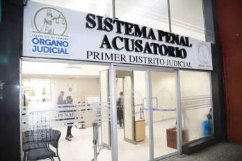 Unas 130 personas estarían involucradas en el caso Cenit, según se reveló este miércoles en una audiencia de control de garantías en la sede del Sistema Penal Acusatorio de Plaza Ágora.