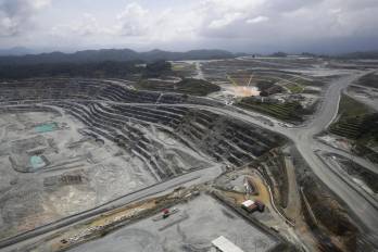 Fotografía aérea del proyecto Minera Panamá, filial de la canadiense First Quantum Minerals (FQM), el 10 de diciembre de 2023, en Donoso (Panamá).
