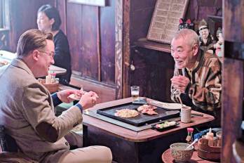 Hikari estrena su nueva cinta con Brendan Fraser a la cabeza.