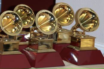 Rubén Blades y Boza encabezan las nominaciones panameñas en los Latin Grammys 2025, reflejando la diversidad musical del país en salsa, tropical y electrónica.