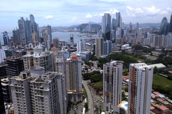 En Panamá operan 63 bancos en todo el sector financiero.