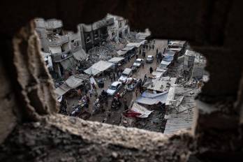 Israel reconoció haber bombardeado 30 lugares en la zona.