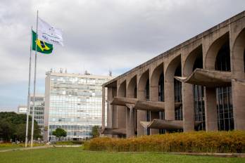 El presidente panameño José Raúl Mulino asistirá a la Cumbre de Jefes de Estado del Mercosur en Brasil.